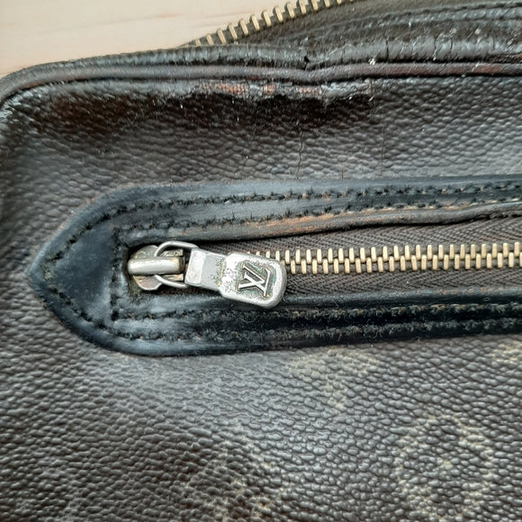Louis Vuitton Monogram Marley Clutch VTG